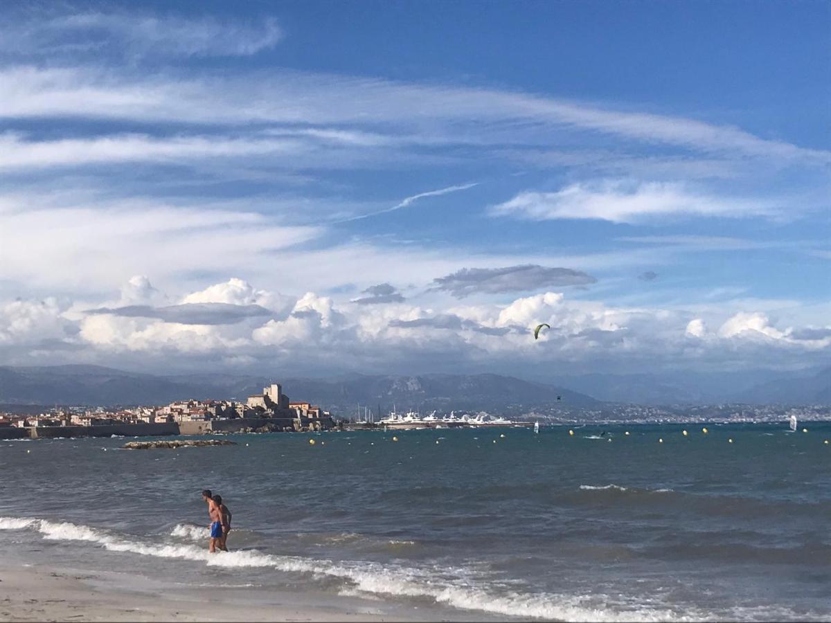 3 Pieces Pres Des Plages De Juan Avec Parking المظهر الخارجي الصورة
